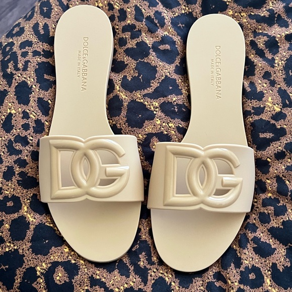 Dolce & Gabbana Shoes - Dolce & Gabbana Cream DG Logo Slide Sandals - Women's